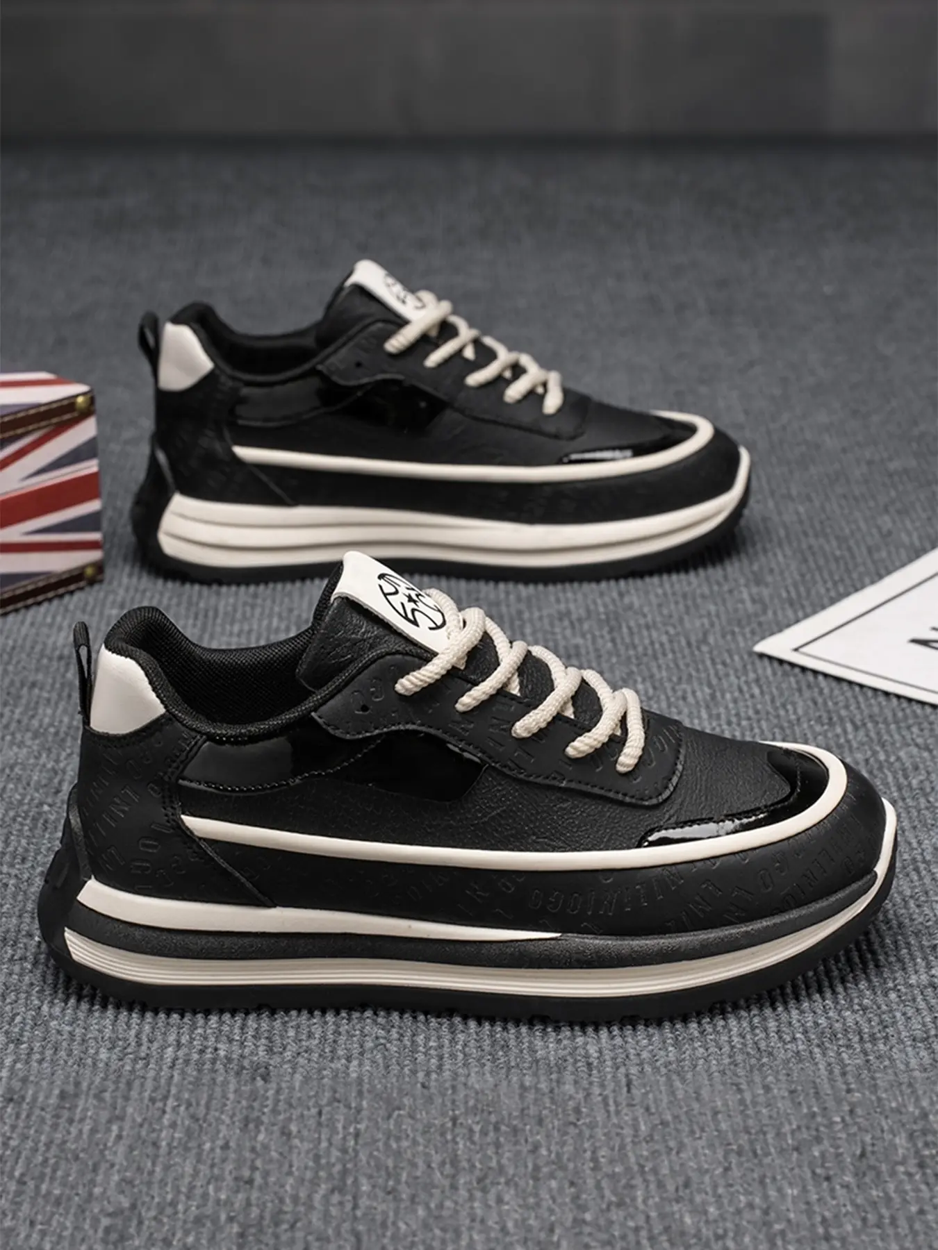 Men's New Trendy Platform Casual Shoes - Retro Distressed-Design Sneakers Trending Shoes