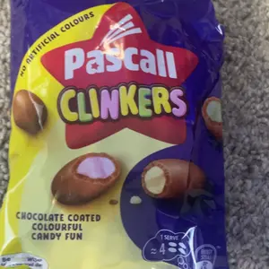 VIRALL Cadbury Pascall Clinker Milk Chocolate Qatar