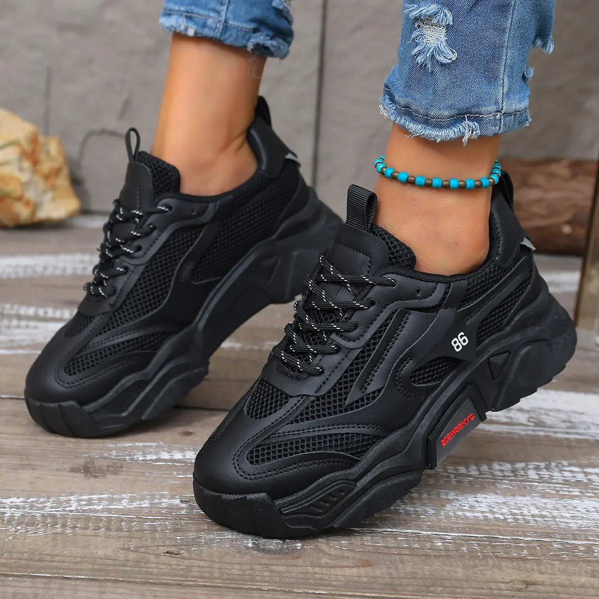 2026 new four-season women's casual sneakers, fashionable lace-up soft sole heightening travel casual shoes, outdoor thick-soled shock-absorbing running shoes, indoor anti-slip rebound training fitness sports shoes, runner, girl trainer