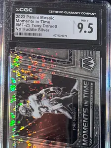 Tony Dorsett 2023 Panini Mosaic Moments in Time #MT-25.  Mint+ 9.5
