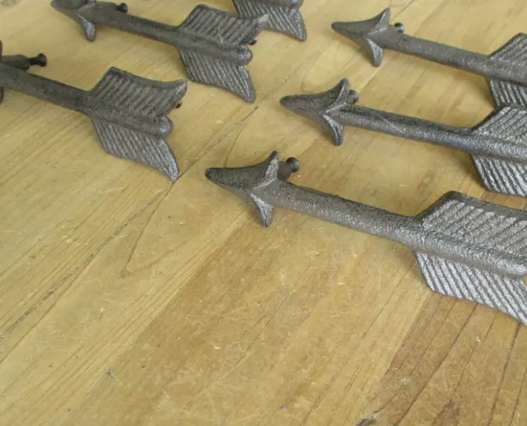 6 Cast Iron Arrow Pulls Handles Hardware Knobs Rustic Cabinet Door Handle Grasp