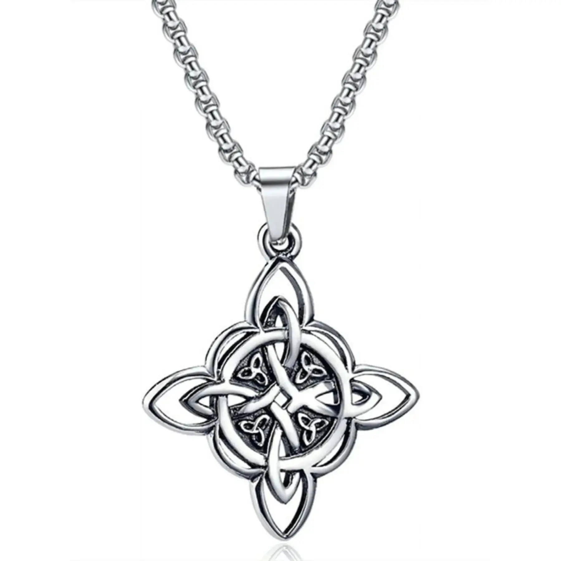 Mysterious Witch's Knot Chain Necklace, Celtic Openwork Pendant for Women, Gothic Witchcraft Aesthetic Amulet Jewelry, Costume Jewelry Necklace