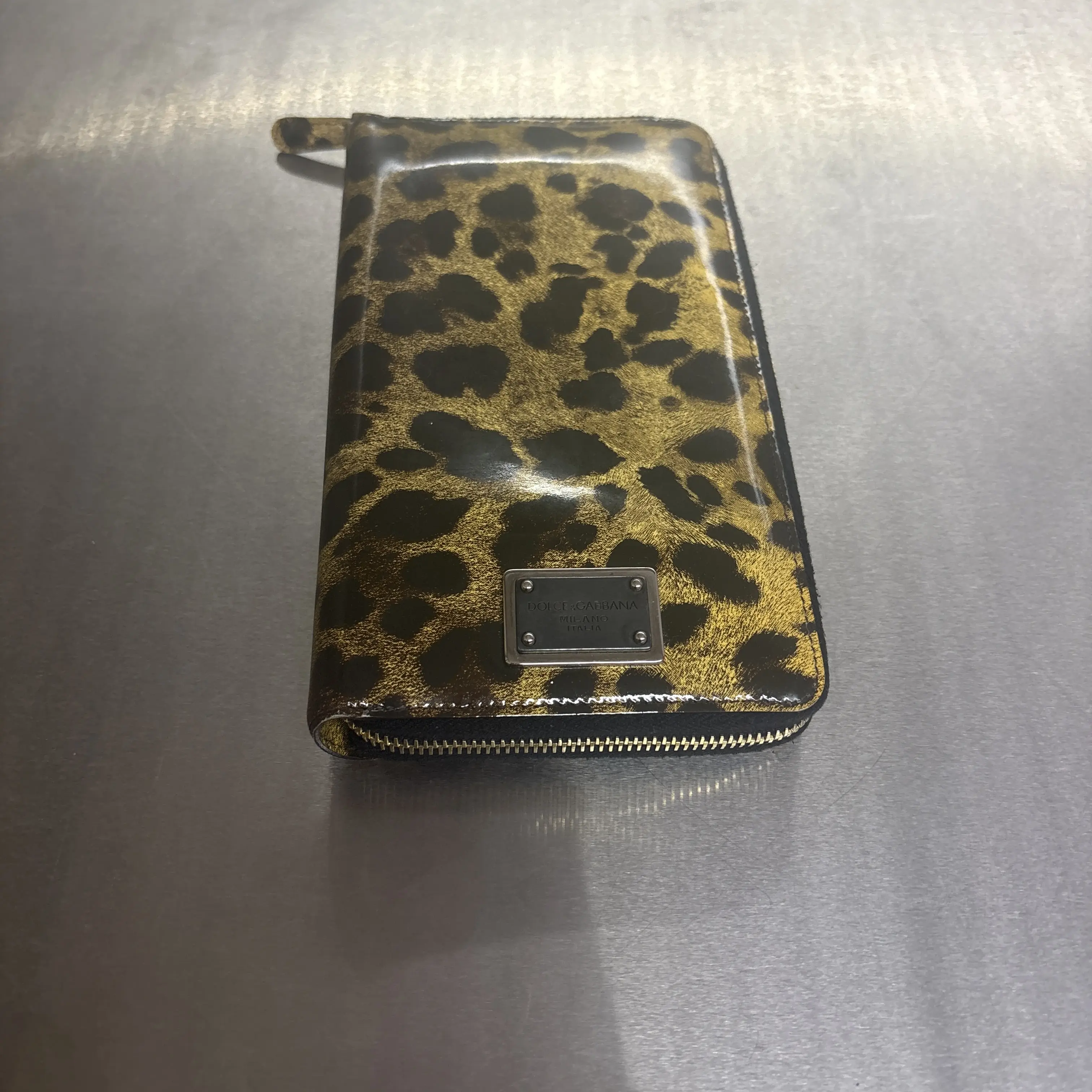 Pre-owned Calfskin Small Leather Goods Balenciage Leopard Patent Leather Long Wallet