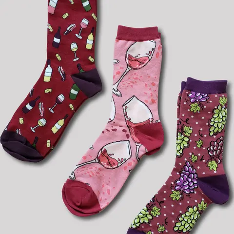 Kalon Women’s 3-Pair Graphic Print Crew Socks - Casual Crew Height, Artist-Hand-Drawn Grape & Wine Bottle Design, Cozy, Easy Wash, All Seasons Socks for Wine Nights