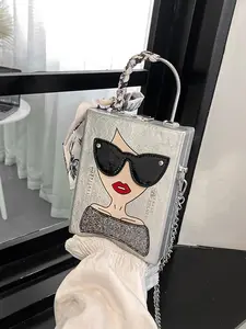 Sweet cool fashionable light, luxurious and versatile one-shoulder messenger bag, casual messenger bag, classic contrast messenger bag, niche design practical and exquisite ， suitable for daily party trips, shopping and so on.