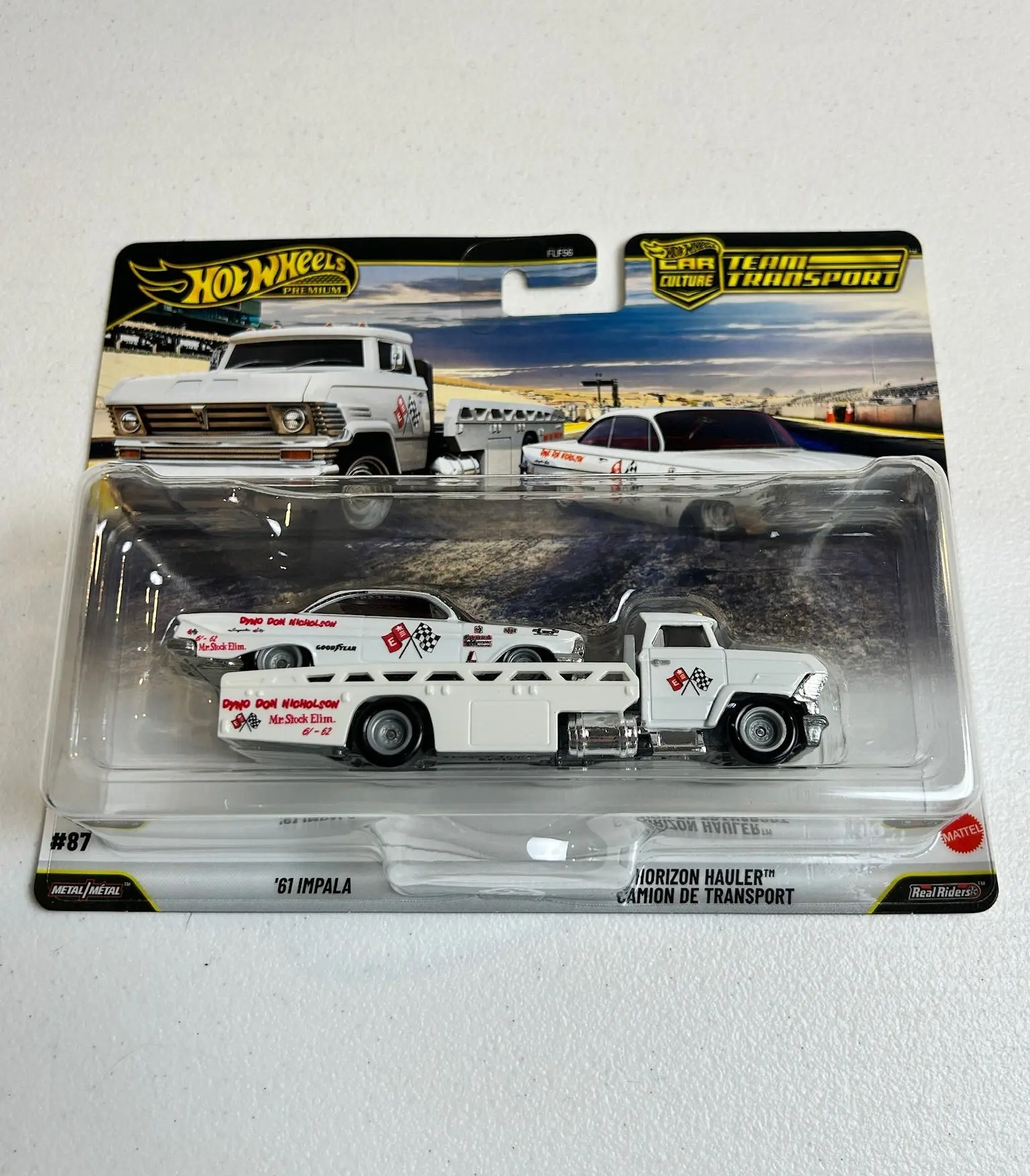 Hot Wheels 1:64 Team Transport #87 '61 Impala/Horizon Hauler