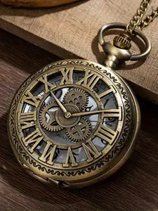 [Personalized Pocket Watch] Large Classical And Stylish Creative Personalized Commemorative Gear Pocket Watch With Roman Numeral Hollow Design