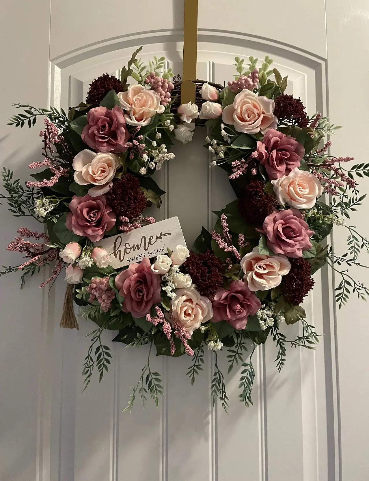 Shades of Pink Roses Floral Wreath