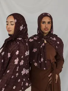 Stylish Long Bohemian Printed Scarf Shawl for Women, Breathable Outdoor Wrap for Casual Wear, Perfect Gift for Any Occasion, Hijabs