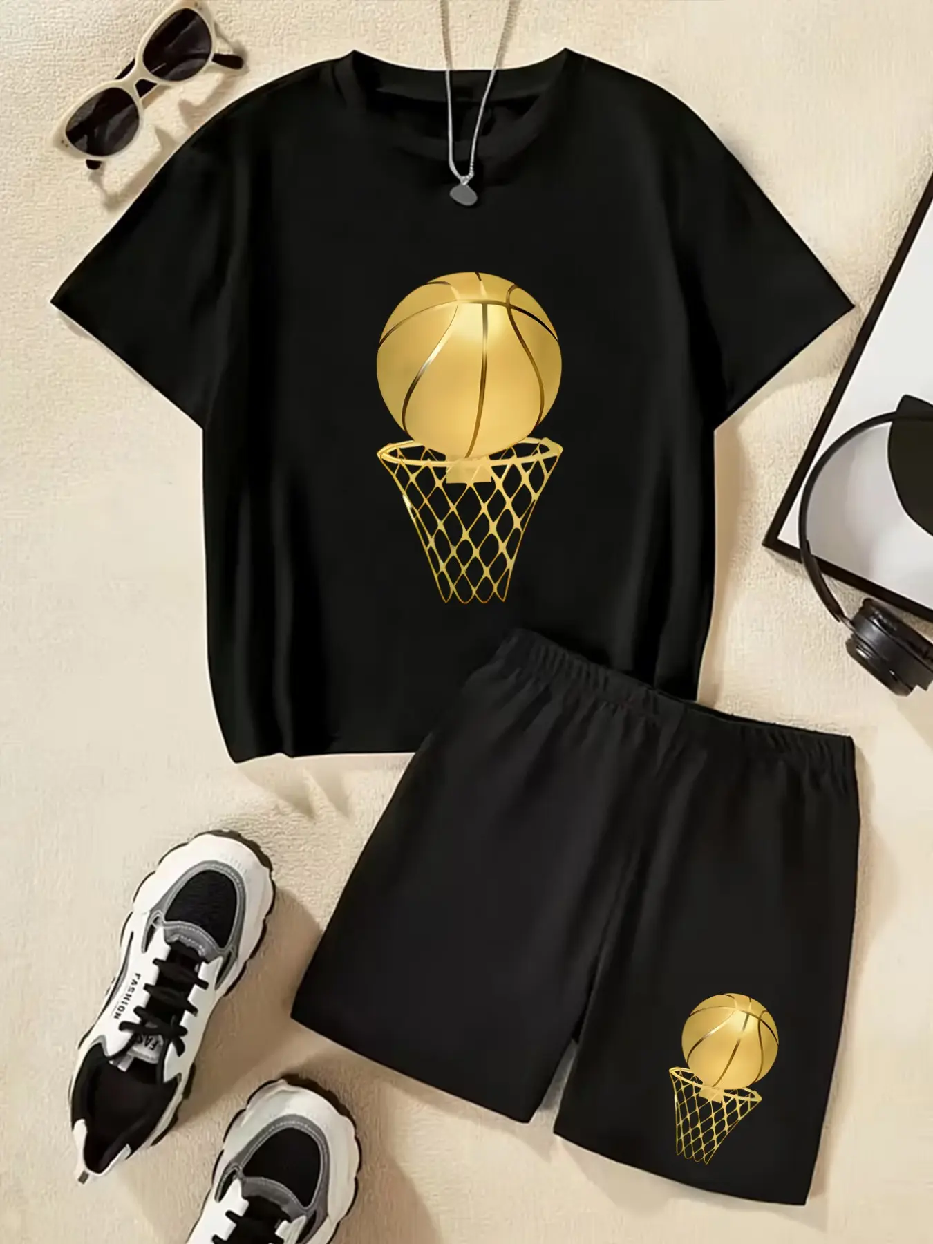 Golden Basketball Slam Dunk Print Children's Set, Summer Clothing Set New Style Boys And Girls Short-Sleeved T-Shirts + Shorts 2-Piece Set, Graphic Print Set, Stylish, Comfortable, Casual, Fashionable And Versatile For Daily Use, Ideal Gift Choice