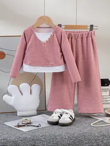Spring/Autumn Girls' Long-Sleeved Top and Trousers Two-Piece Set Faux Two-Piece Long-sleeved T-shirt and wide-leg trousers adorable pullover top and trousers for little girls. Children's slightly stretchy garments suitable for outdoor, Baby Clothes Girl