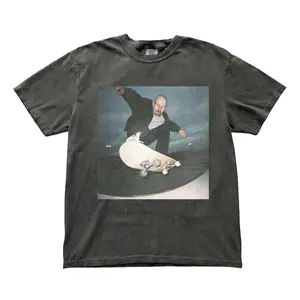 DTG Comfort Color C1717 Breaking Bad Vintage Tee, Walter White Skateboarding T-Shirt, Movie Graphic Tee, Unisex Meme Cringe Funny Dumb Shirts, Menswear Womenswear Streetwear