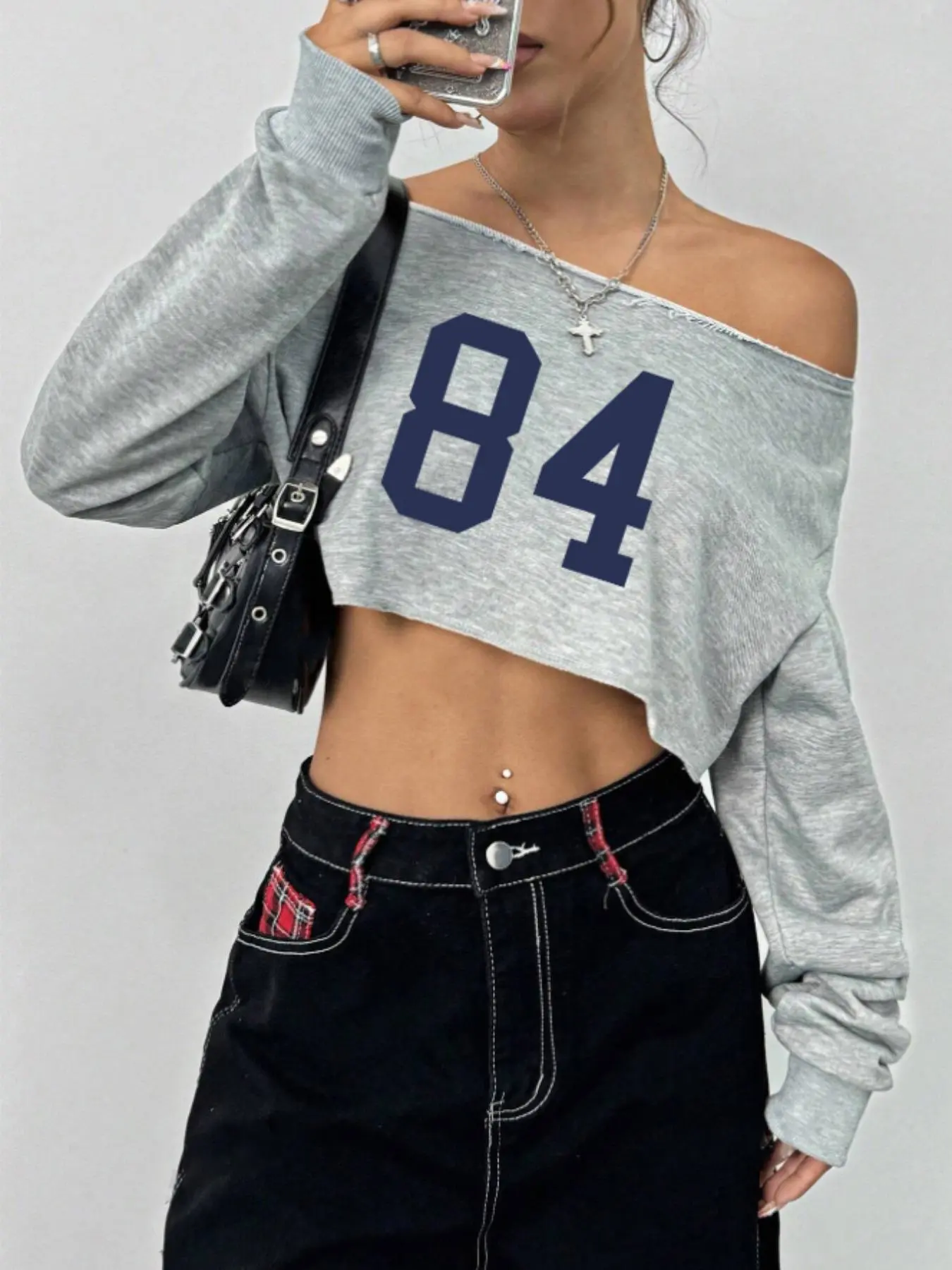 Women's Letter Print Asymmetrical Neck Crop Sweatshirt, Casual Long Sleeve Pullover for Spring & Fall, Fashion Women's Top for Daily Wear, Streetwear Women, Womenswear, for Lady