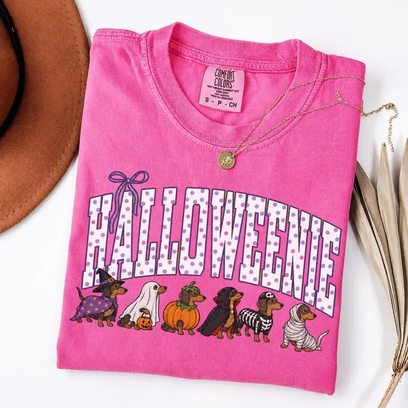 Comfort Colors Halloween Dachshund Shirt, Funny Halloweenie Dog MoM Tee, Wiener Dog Halloween Shirt, Doxie MoM Gift, Spooky Sausage Dog Tee