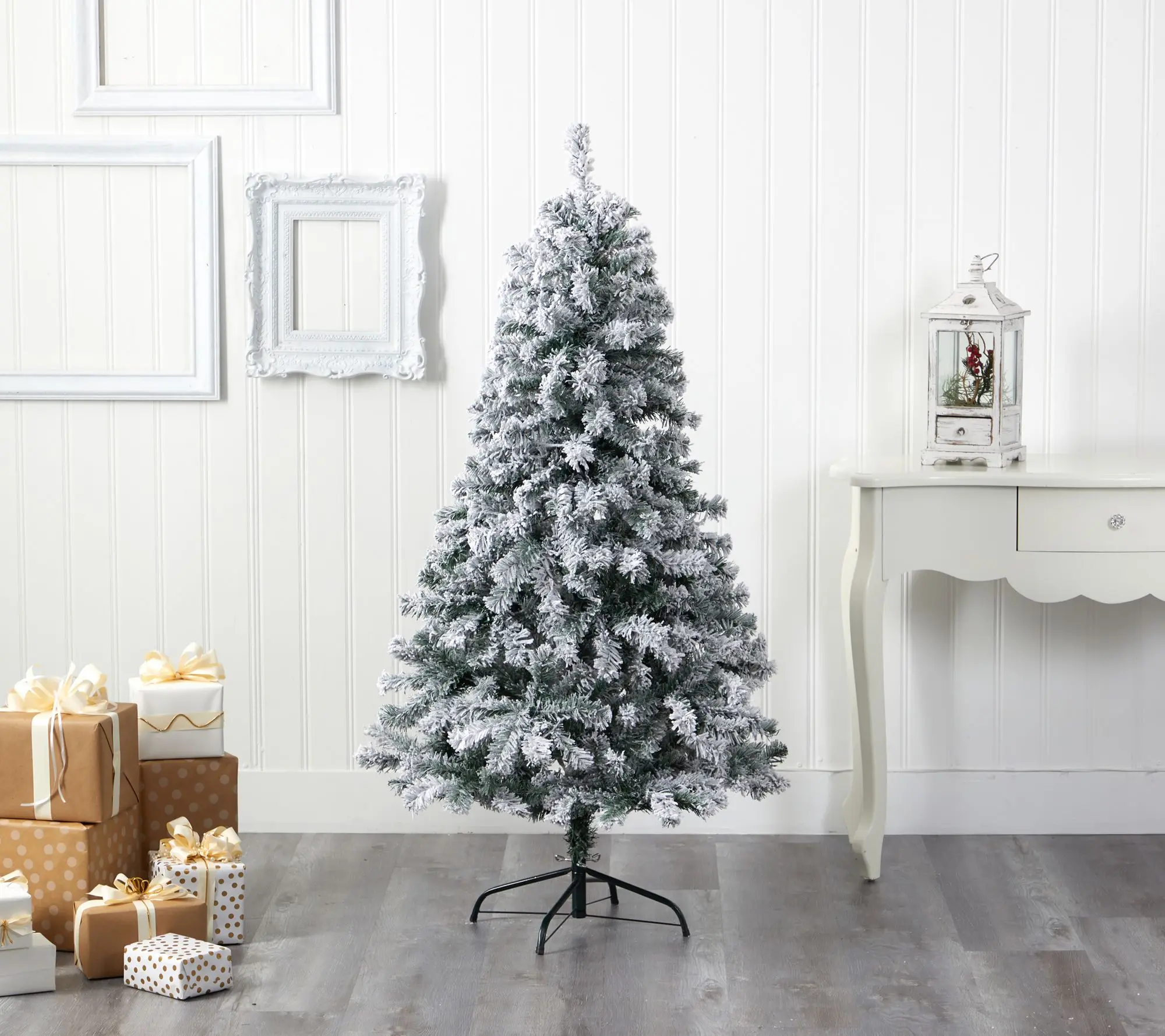 Nearly Natural 5-ft Flocked Rock Springs Christmas Tree Nearly Natural 5-ft Flocked Rock Springs Christmas Tree