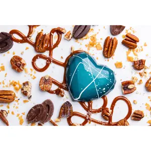 Texas Pecan Caramel Heart Bar