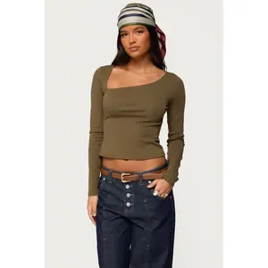 Rion Asymmetric Long Sleeve Top