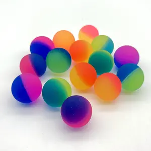 Elastic ball rubber jump ball rainbow two-color matte solid elastic ball colored float ball fun ball egg twisting machine toy