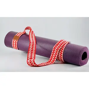 Tawa Handwoven Yoga Mat Strap – Red Yoga Mat Carrier, Colombian Craft