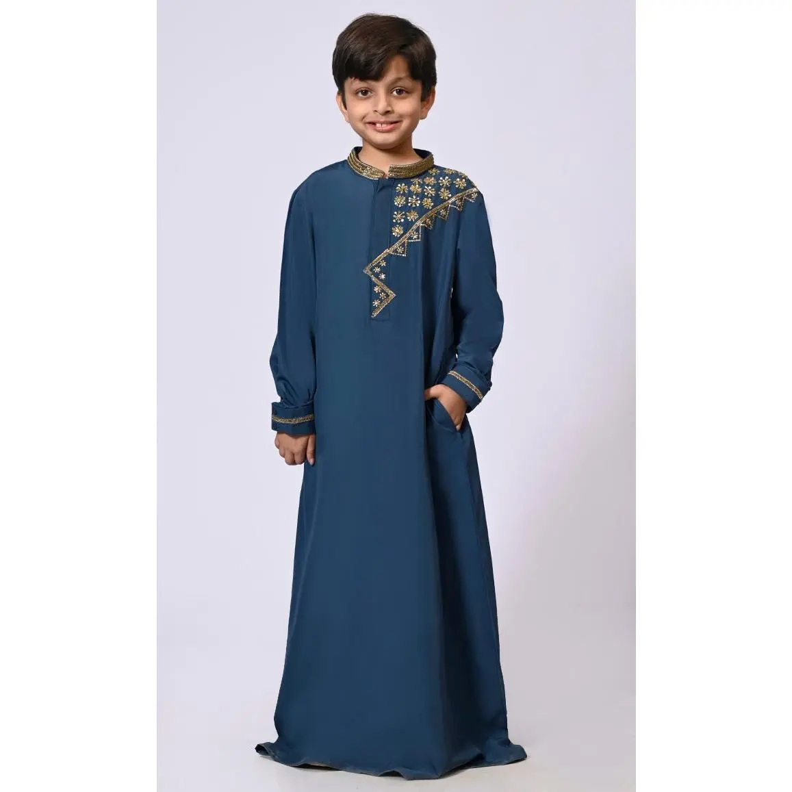 Handcrafted Elegance: Traditional Boy's Navy Thobe with Intricate Details - Final Sale