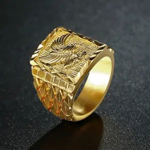 18k gold-plated eagle ring for men, Hip Hop style, suitable for everyday wear and as a gift for friends and family.