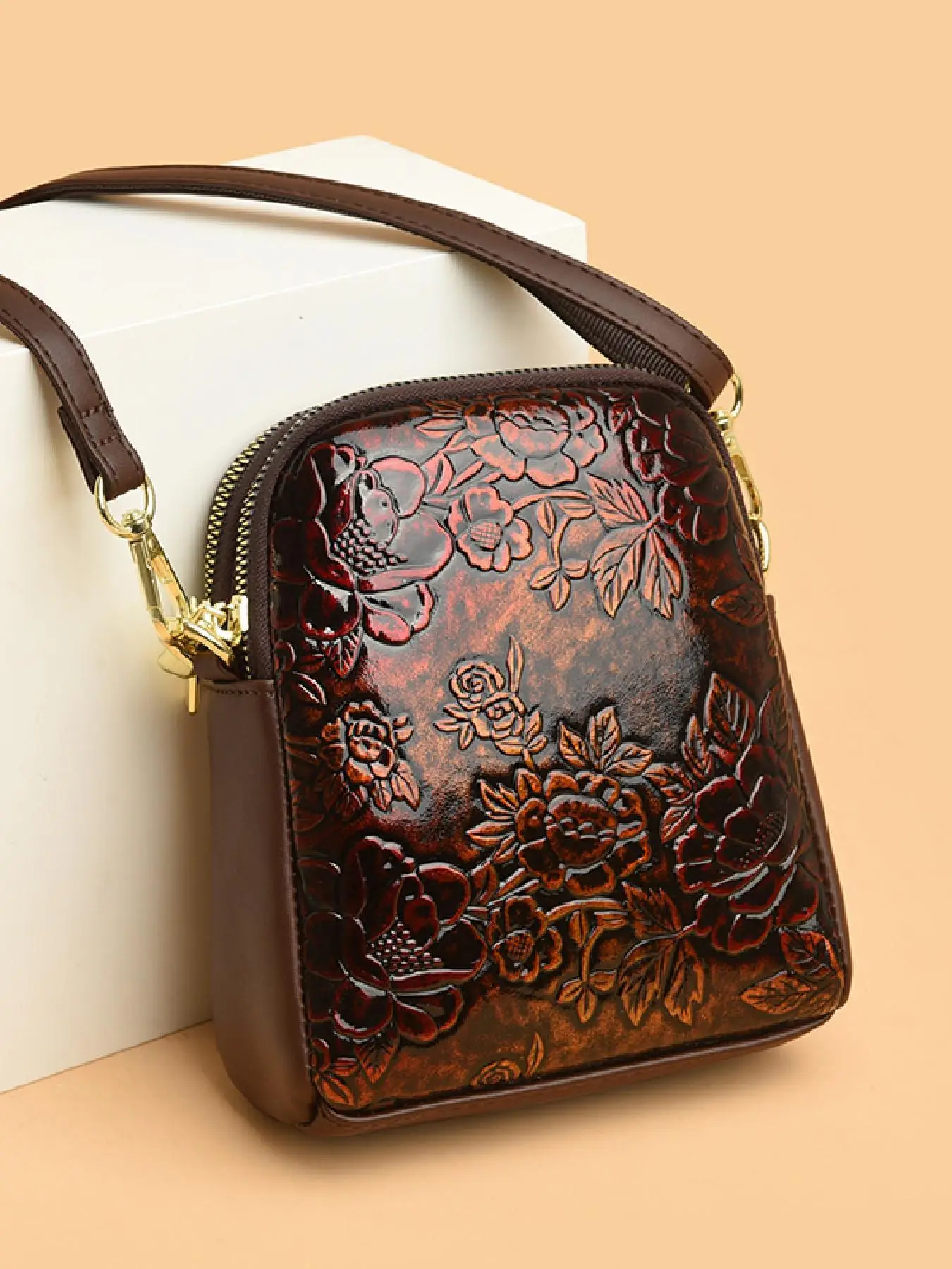Women's Floral Embossed PU Leather Crossbody Bag, Fashionable Zipper Shoulder Bag for Daily Used, Casual Trendy Versatile High-quality Daily Commuting