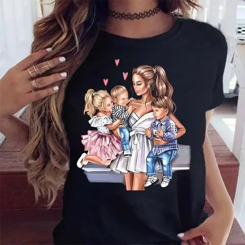 Women's Fitted Short-Sleeve Crew Neck Cartoon Graphic Print Gift-Ready Tee - Soft Casual Top, Ideal for Chinese New Year Gifting, All-Season Wear