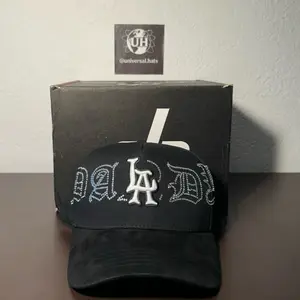 Dandy LA White Crystals