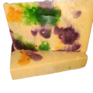 Caramel Orange Cream latte- Handcrafted with Natural Ingredients for a Luxurious Bath Experience. Goats Milk soap