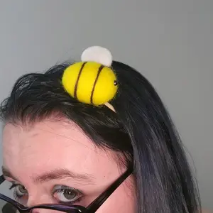 plump bee headband