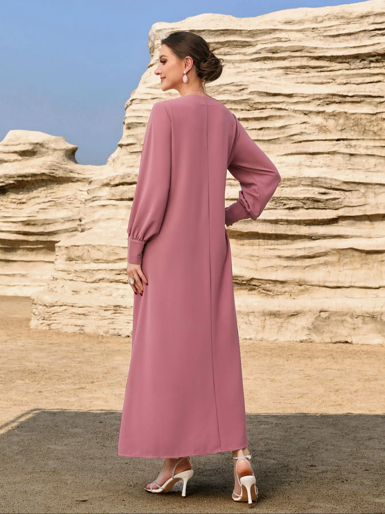 Women's Saffron Arabic Dress, Embroidered Long Sleeve Evening Gown, Elegant  Bodycon Silhouette, Perfect for Special Occasions - TikTok Shop
