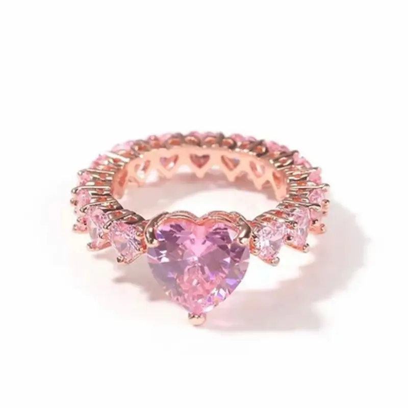 Amoura Luxe Heart Ring 18k Gold Plated
