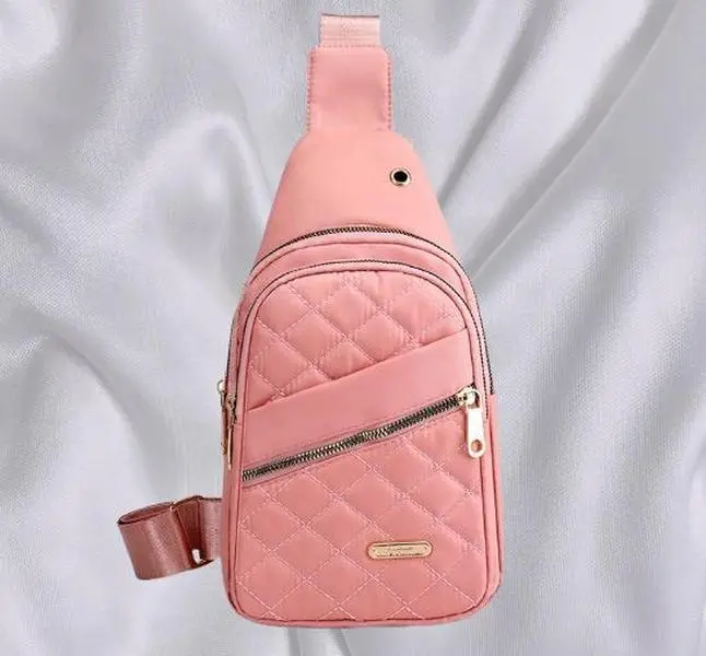 Versatile Shoulder Bag for Urban Style，Lightweight Foldable Quilted Casual Chest Bag - Adjustable Strap, Zipper Closure, Polyester Lining, Solid Color, Portable  Zipper Closure, Polyester Lining, Solid Color, Portable