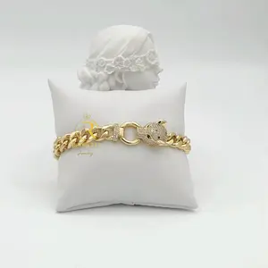 Rodriguezjewelry # 3034 bracelet (8inches )