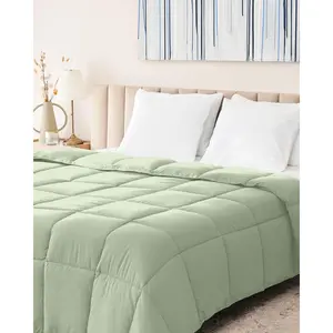 The  Luxury  Down Alternative Comforter Plush  Duvet Insert Thick Comforter  Season Breathable Hotel Collection Puffy Comforter ( Sage Green)