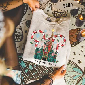 Vintage Cartoonlandland Main Mouse Minnie Christmas Shirt, Christmas Gifts, Christmas Sweatshirt, WDW Family Trip Christmas Shirt, Family Gift, Holiday Season Tees, Gift For Women, Walt Magic Kingdom Tee H3