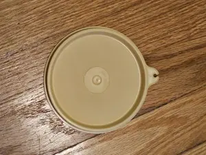 Vintage Tupperware Round Lid Yellow Harvest Gold #215 4.25"