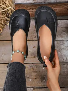 Women's Soft Sole Retro Low-Top Flat Shoes Soft Sole Flats, Comfortable Casual Versatile Footwear Rubber, Trendy Fashion Sneakers for Daily Wear Walking Shoes