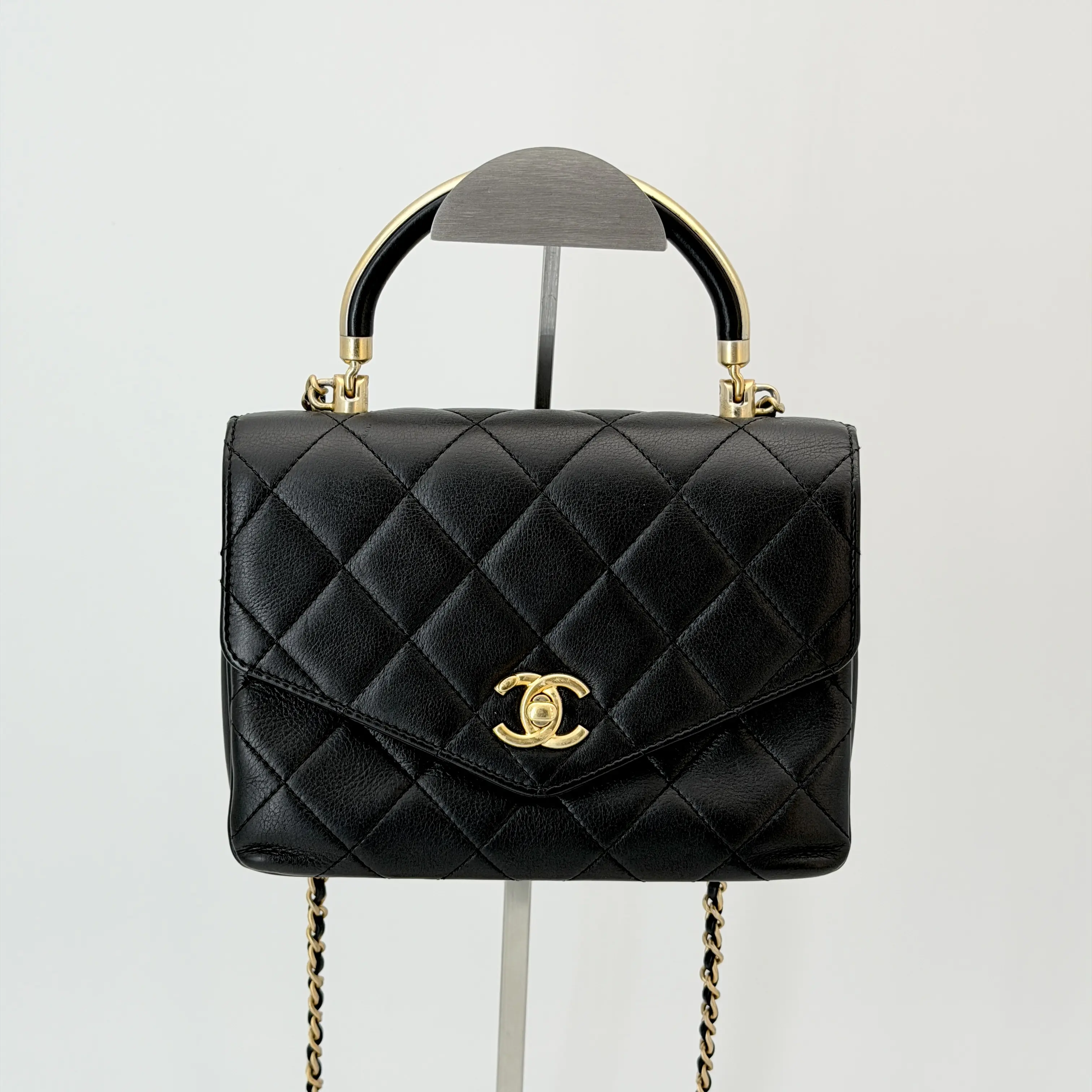 Pre-owned CHANEL calfskin Crossbody Bags Quilted Metal Top Handle Envelope Flap Black
