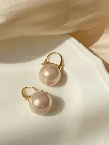 Vintage High-End Pearl Earrings 2026 New Trend Korean Style Luxurious Ear Clips Unique Jewelry for All Seasons