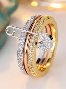 Geometric Band Rings for Women & Girls Zirconia Inlay Unique Personality Design Engagement Ring Daily Wear Jewelry Accessory for All Seasons Cubic Zirconia Rings