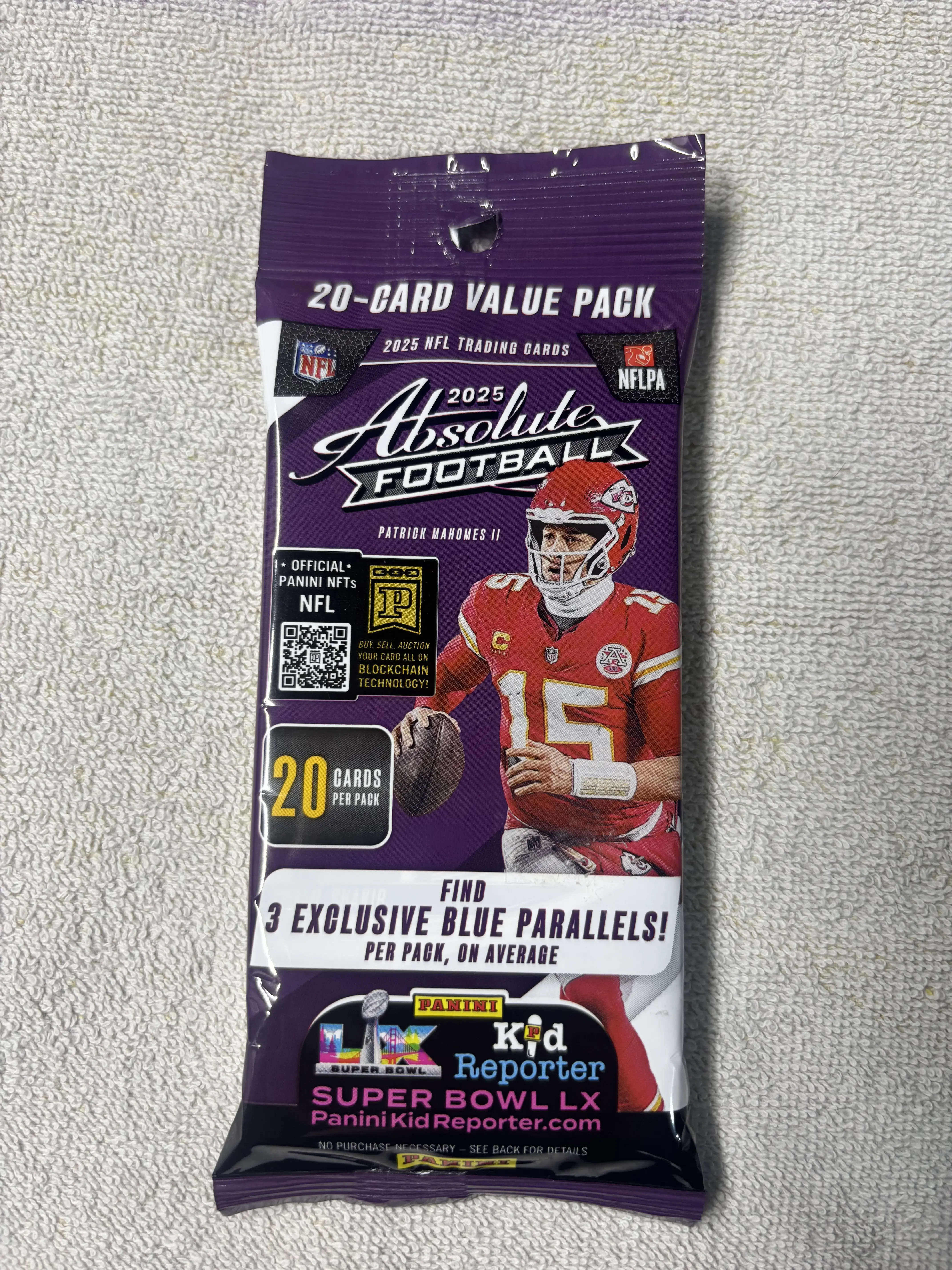2025 Panini Absolute Football Trading Card Pack, Sports Collectible for Enthusiasts