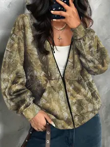 Plus Size Women's Leaf Camo Print Casual Loose Fit Zip-Up Hoodie, Fashion Street Style Sweatshirt, Loose Hooded Sweatshirt, Comfortable Soft Fabric, Plus Size Friendly, Camouflage Hoodie