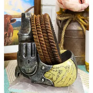Rustic Western Pistol Revolver Gun Coaster Set With 4 Braided Ropes Coasters