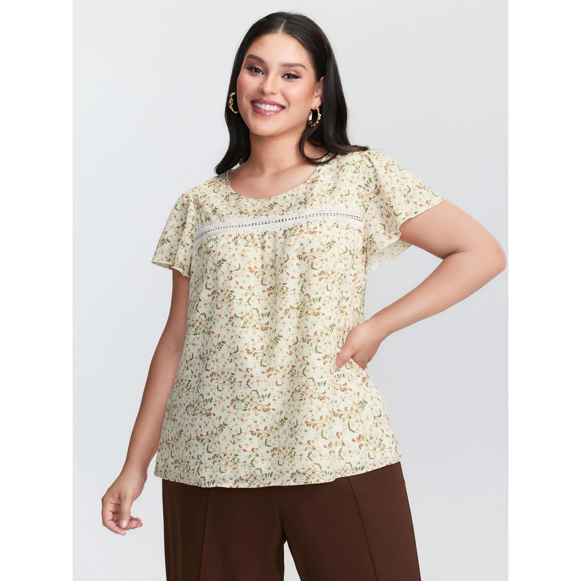 BloomChic Women's Plus Size Timeless Ditsy Floral Cap Sleeve Blouse with a Gathered Patchwork Cut-Out, Ready to Wear, Shirts, Smooth, Fabric, Gathered Cut-Out