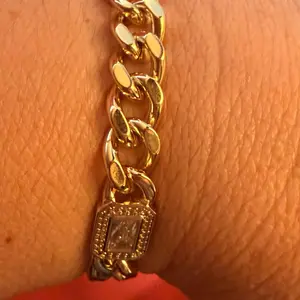 Gold Color Chain Bracelet with Square Pendant and Rhinestones