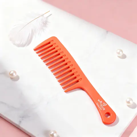 We Heart Hair Wide Tooth Comb - High-Quality PP Plastic Ergonomic Handle Durable Lightweight Ideal for Curly & Long Hair Wet or Dry