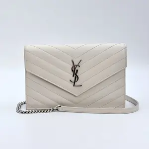 Pre-owned Yves Saint Laurent Leather Crossbody Bags YSL Saint Laurent Chevron Envelope