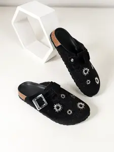 New Punk Style Faux Fur Slippers for Women, Metal Buckle Design Thick Sole Anti-Slip Outdoor Mules, Stylish Punk Clogs, Casual Warm Cotton Slippers