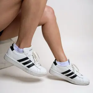 ANTREZIL White Ankle Socks - Pack of 5 Pairs with Bag |Non-Slip Socks Soft Moisture-Wicking Socks Casual Sports, Breathable Socks,Cotton Socks